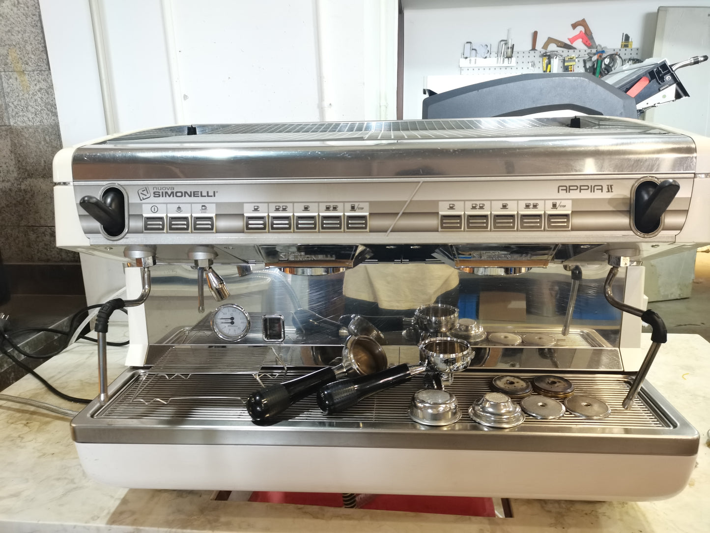 Nuova Simonelli 'Like-New' Commercial Used Coffee Machine（White）