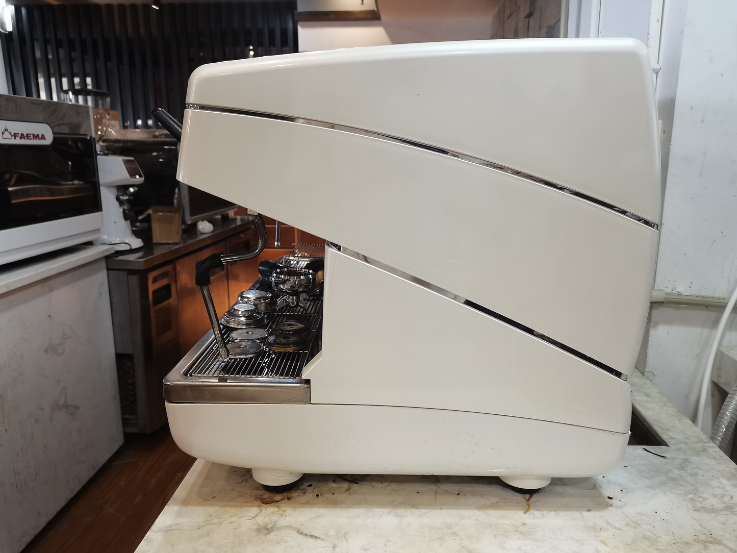 Nuova Simonelli 'Like-New' Commercial Used Coffee Machine（White）