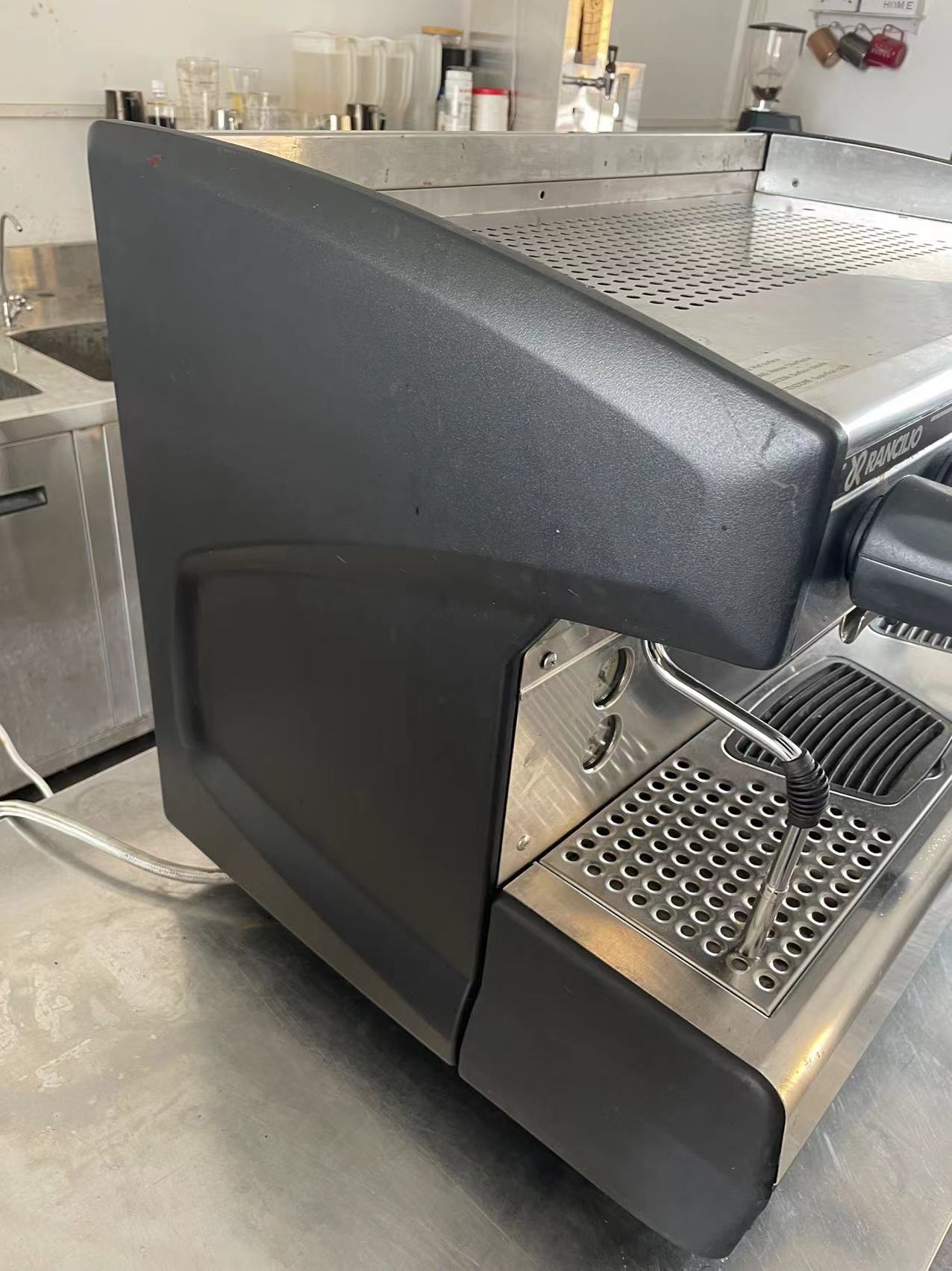 Rancilio 'Like-New' Commercial Used Coffee Machine（Black）