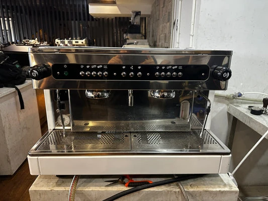 Astoria 'Like-New' Commercial Used Coffee Machine(A-W-71)