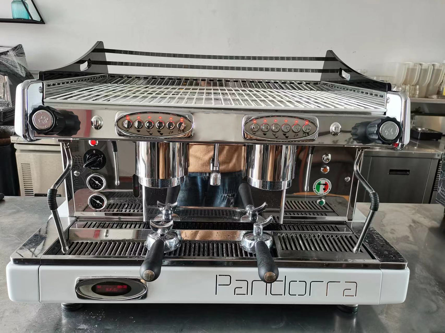 Pandorra 'Like-New' Commercial Used Coffee Machine（White）